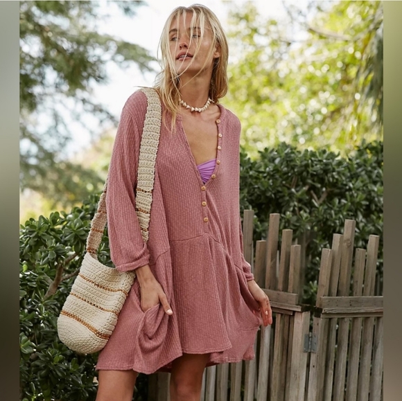 Free People Dresses & Skirts - Free people beach blossom button up dress SOLD OUT! TRADE FOR THE RIGHT FP